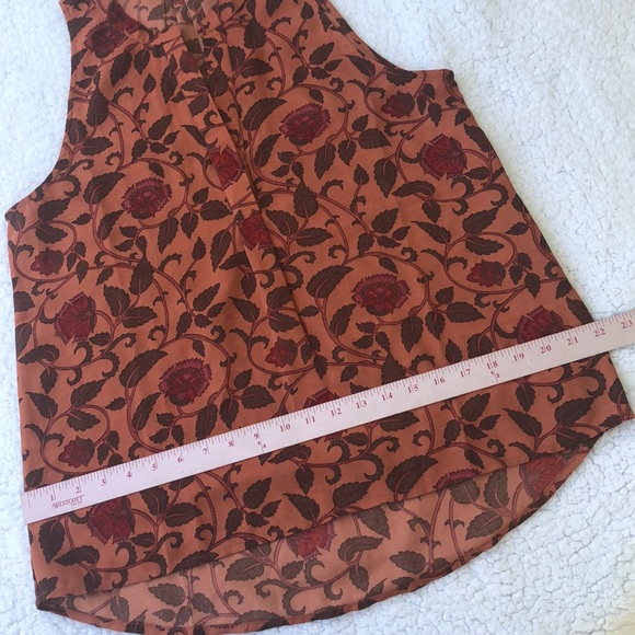 Let It Be top sleeveless shell floral & vine print blouse size large - Picture 10 of 11